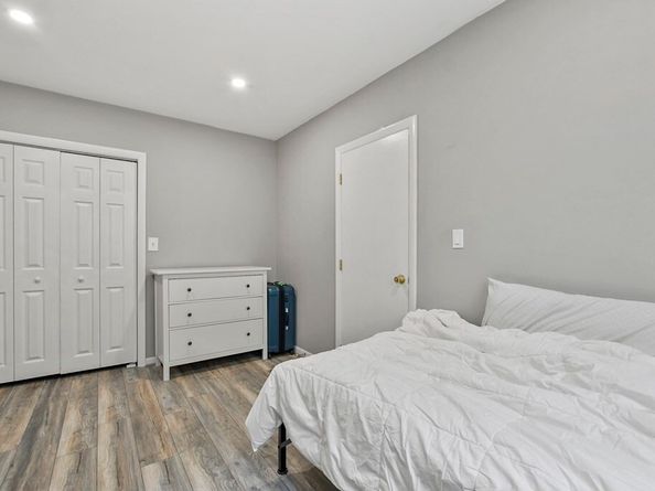 180-A River Street 10, Waltham MA 02453