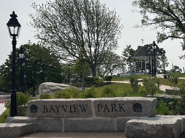 9 Tenth St, Wareham MA 02558