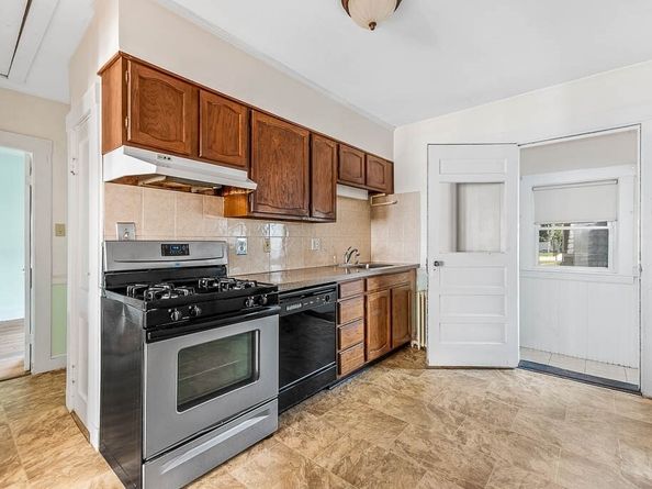 9 Carroll St, Boston MA 02132