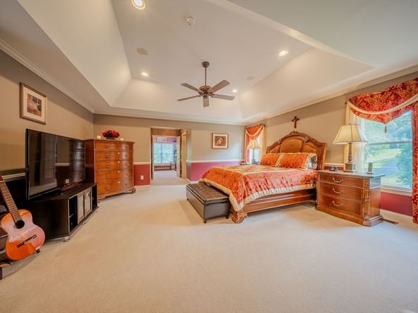 169 Pinecrest Rd, Holliston MA 01746