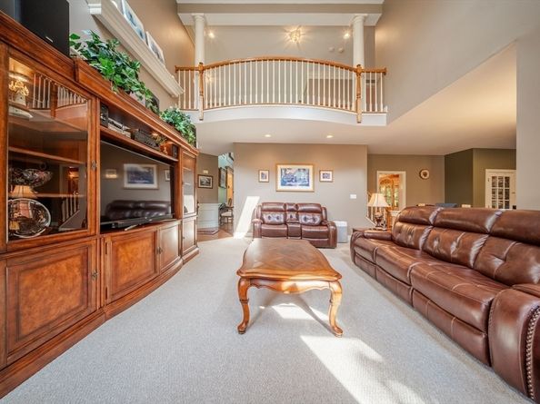 169 Pinecrest Rd, Holliston MA 01746