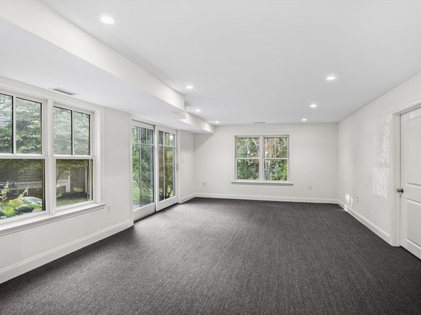 27 Green Meadow Drive 27, Reading MA 01867