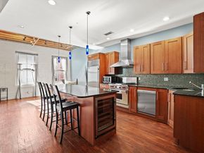 96 South St 3, Boston MA 02111