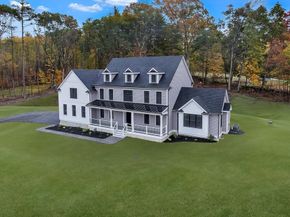 124 Meadow Rd, Bolton MA 01740