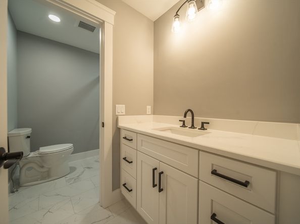 124 Meadow Rd, Bolton MA 01740