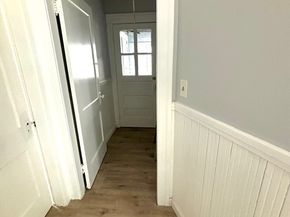 9 Winthtop St, Worcester MA 01604