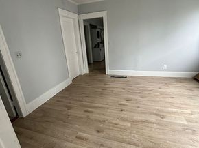 9 Winthtop St, Worcester MA 01604