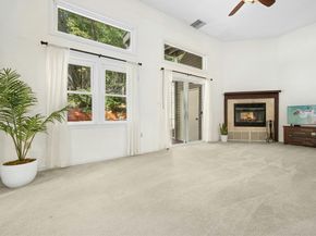 168 Upton St 12, Grafton MA 01519