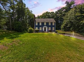 20 Acorn Lane, Pembroke MA 02359