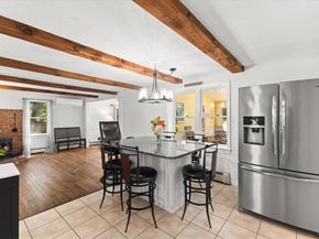 20 Acorn Lane, Pembroke MA 02359