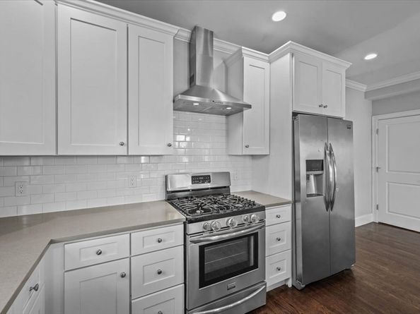407 Pleasant St. 1A, Melrose MA 02176