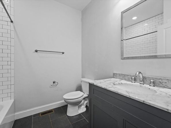 407 Pleasant St. 1A, Melrose MA 02176