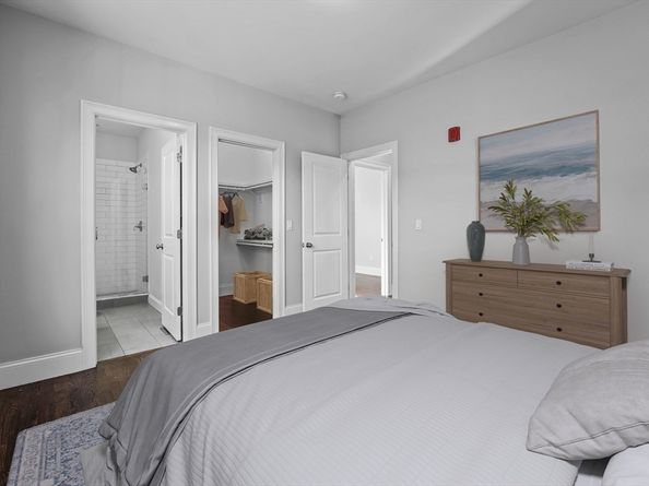 407 Pleasant St. 1A, Melrose MA 02176