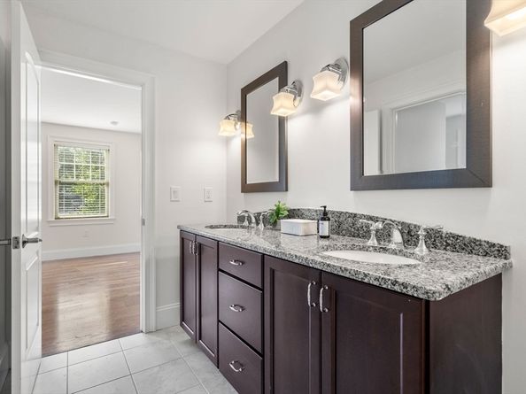 84 Bruce Rd, Concord MA 01742