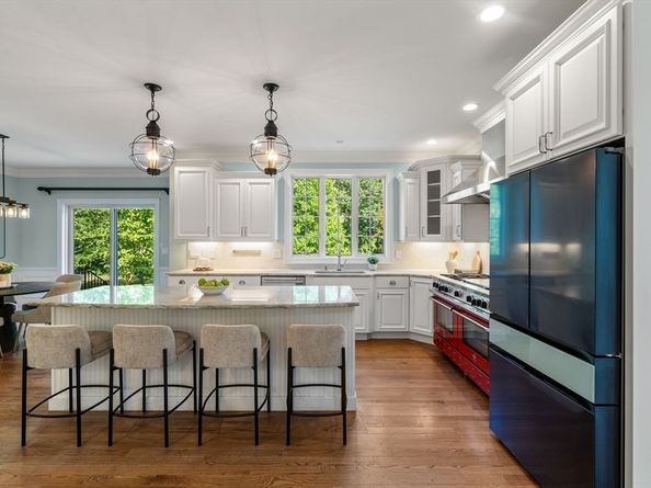 84 Bruce Rd, Concord MA 01742