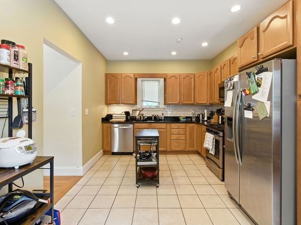 581 Cambridge St, Boston MA 02134