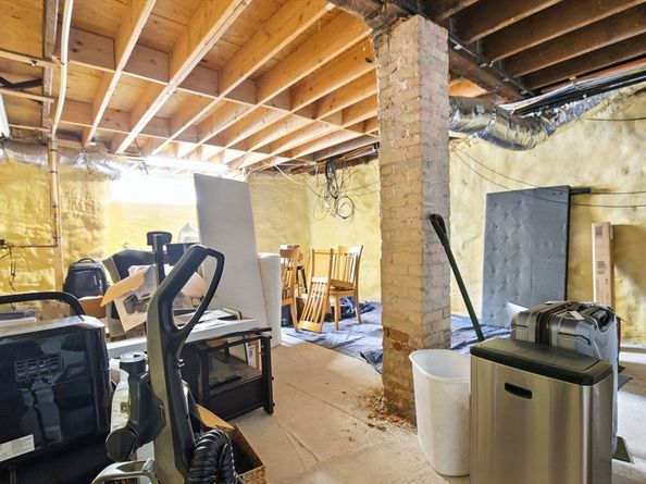 581 Cambridge St, Boston MA 02134