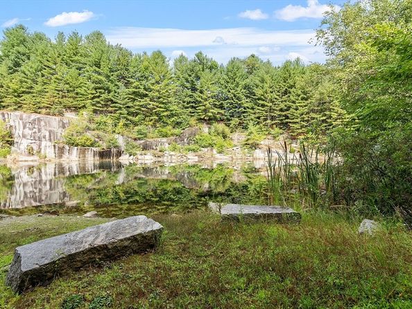 20 Highland Road 20, Westford MA 01886