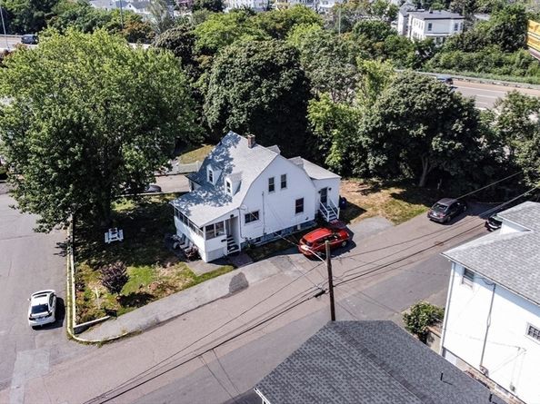 130 Dale St, Revere MA 02151