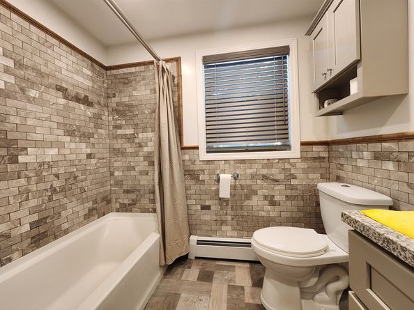 7 Atlas St., Worcester MA 01604