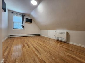 7 Atlas St., Worcester MA 01604