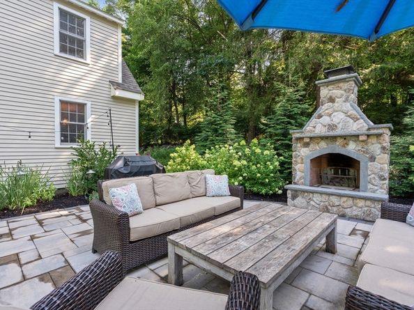 377 Concord Road, Sudbury MA 01776