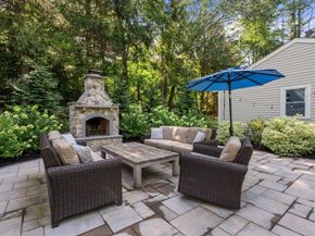 377 Concord Road, Sudbury MA 01776