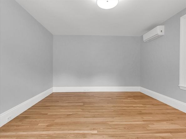 186 Main St, Wayland MA 01778
