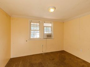 58 Lindell Avenue, Leominster MA 01453