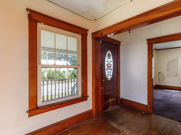 58 Lindell Avenue, Leominster MA 01453