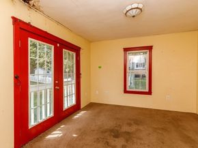 58 Lindell Avenue, Leominster MA 01453