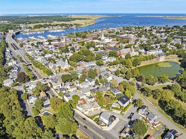 7 Vernon Street 7, Newburyport MA 01950