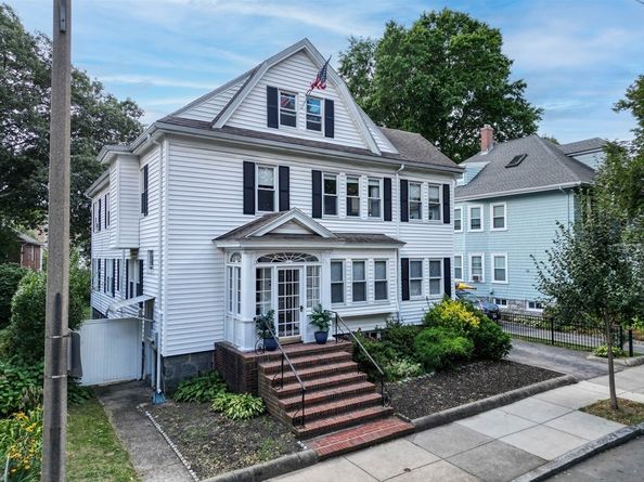 24-26 Moraine Street 24, Boston MA 02130