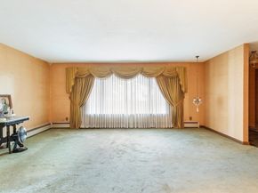 4R Forest Street, Peabody MA 01960
