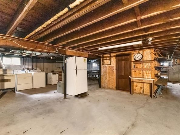4R Forest Street, Peabody MA 01960