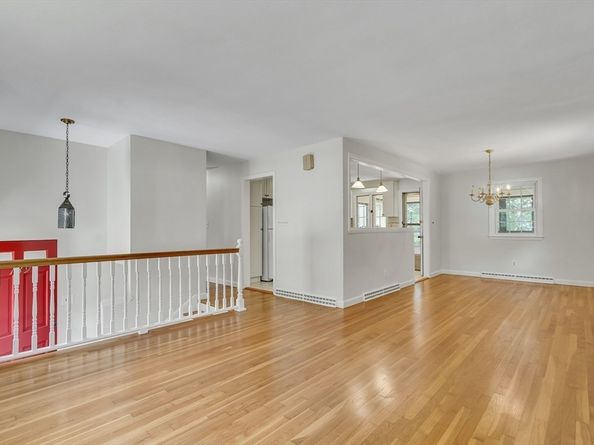 139 Newfield Street, Boston MA 02132