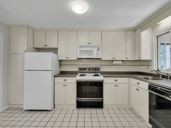 139 Newfield Street, Boston MA 02132