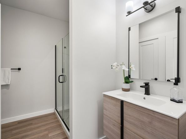 10 Somerset 309, Winthrop MA 02152