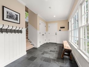 26 White Oak Road, Wellesley MA 02481