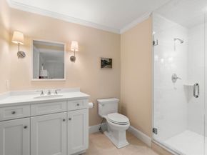 26 White Oak Road, Wellesley MA 02481