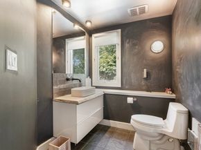 49 Beach Rd, Sharon MA 02067