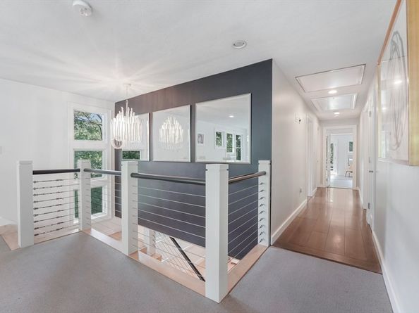 49 Beach Rd, Sharon MA 02067