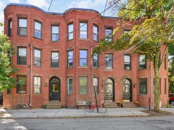 120 Brook St