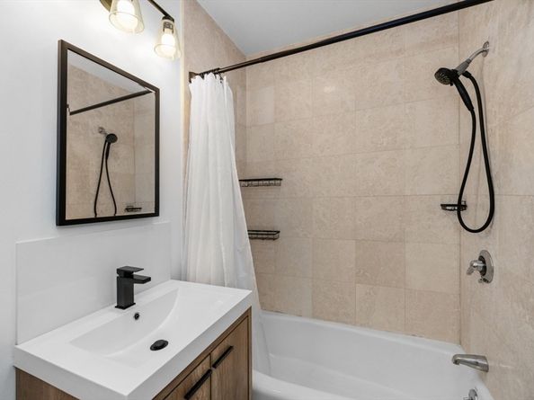 120 Brook St 1, Brookline MA 02446