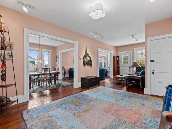 13 Cedar Hill Ter 2, Swampscott MA 01907