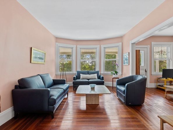 13 Cedar Hill Ter 2, Swampscott MA 01907