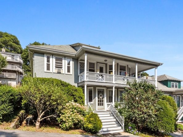 13 Cedar Hill Ter 2, Swampscott MA 01907
