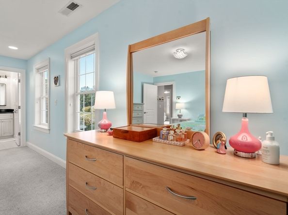 65 Garett Way 65, Holliston MA 01746