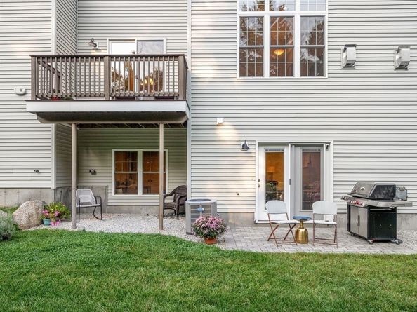 65 Garett Way 65, Holliston MA 01746