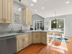 65 Garett Way 65, Holliston MA 01746